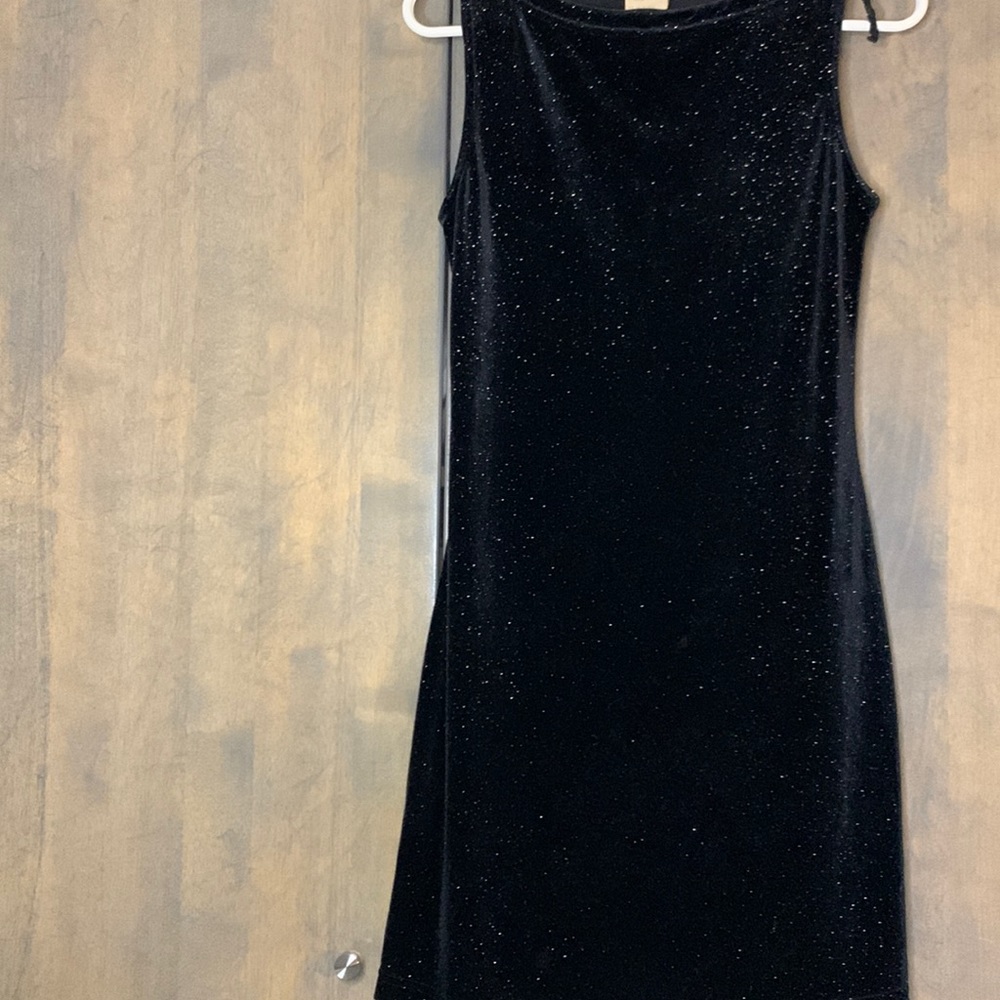 Elegant black sparkly velvet dress